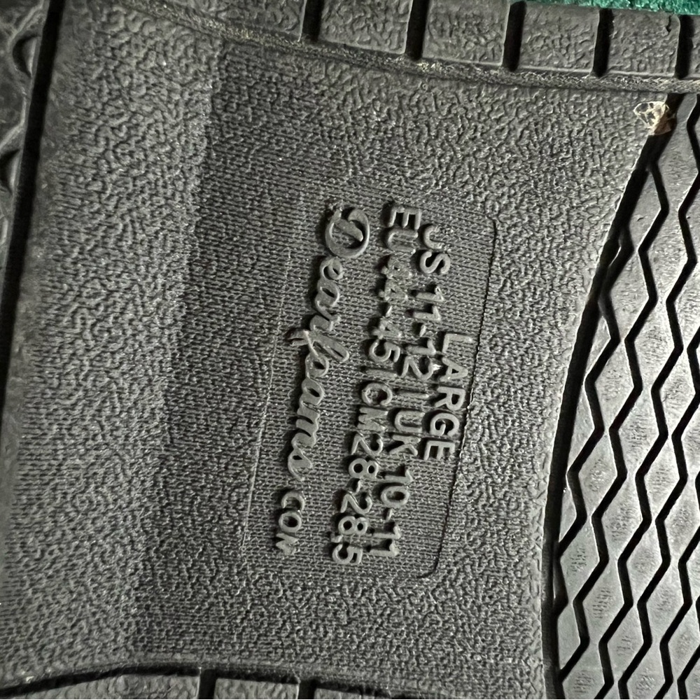 Dearfoam Slippers - Picture 4 of 4